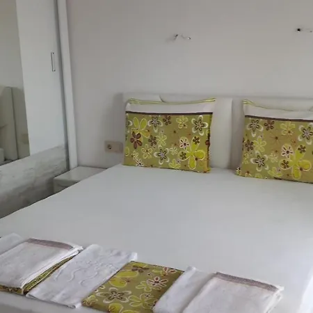 студио приятели Apartment